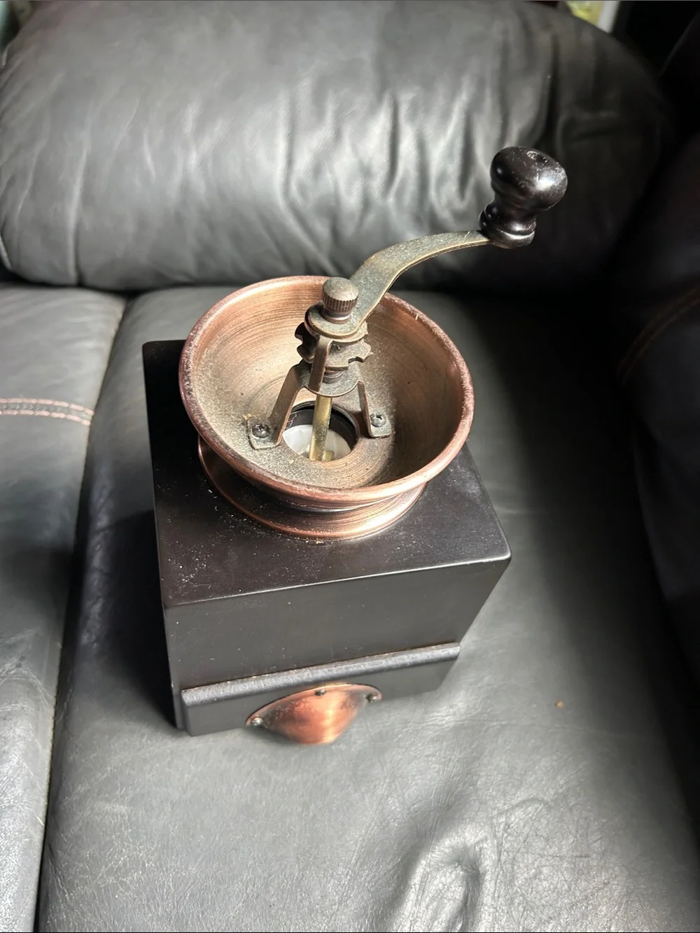 Vintage-Style Manual Coffee Grinder in Black and Copper Finish